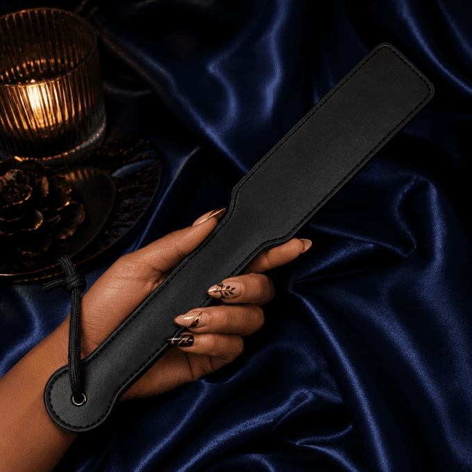 Paddle simili cuir 34 cm x 5 cm