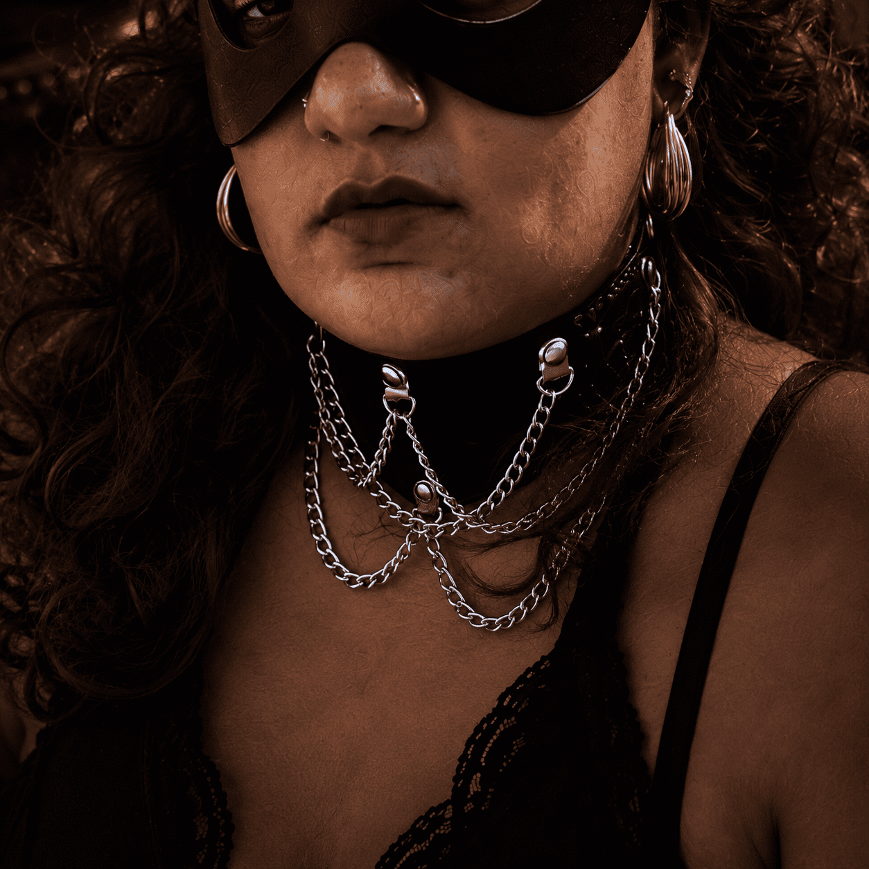 Collier de domination ras de cou BDSM avec chaîne 